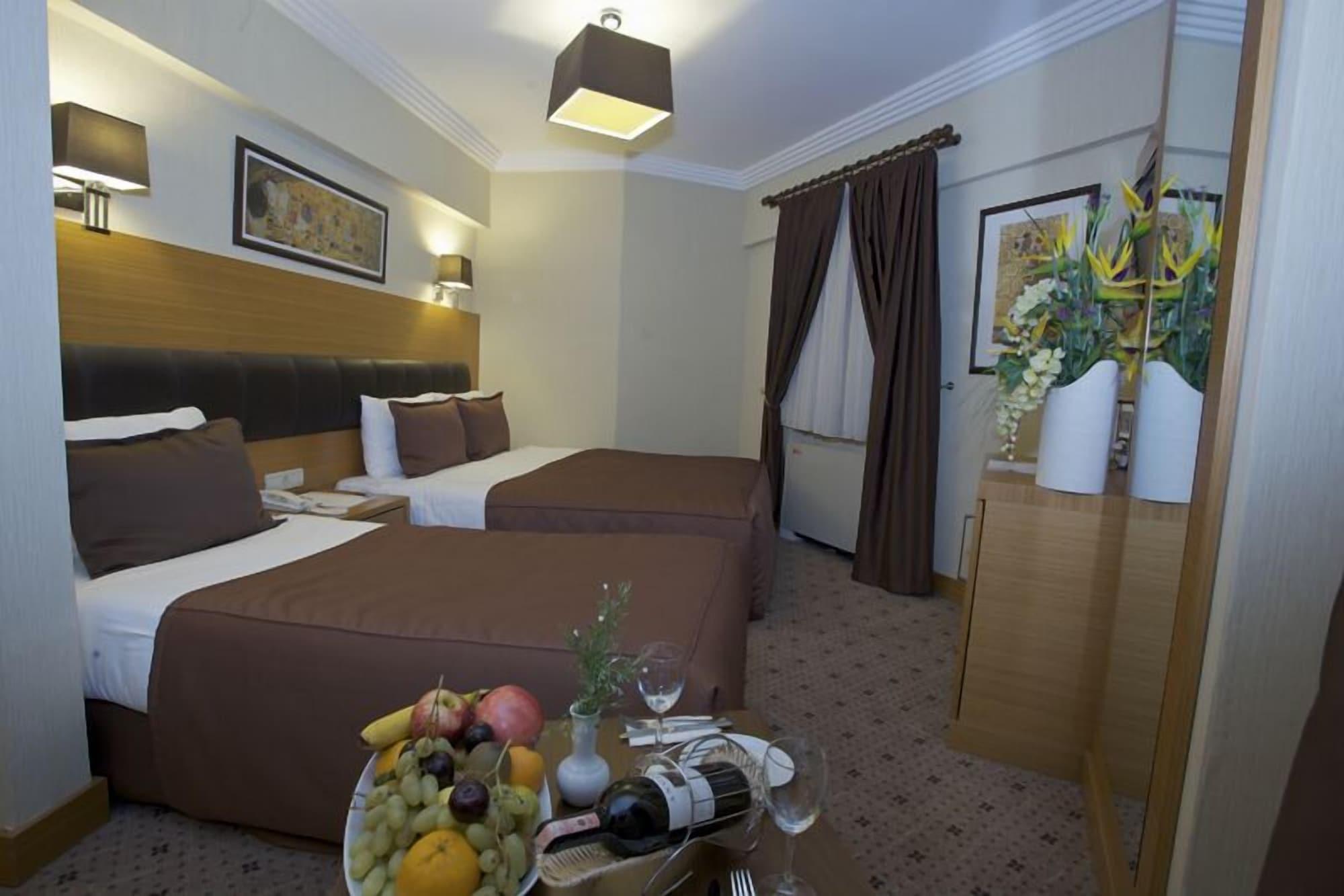 Mirilayon - Old Town Otel