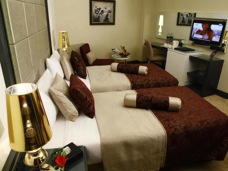 Mirilayon - Old Town Otel İstanbul